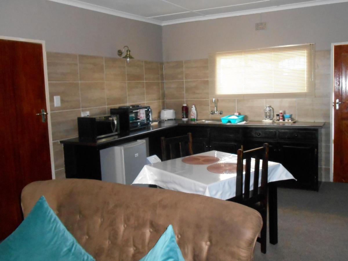 Obesa Lodge Graaff-Reinet Εξωτερικό φωτογραφία